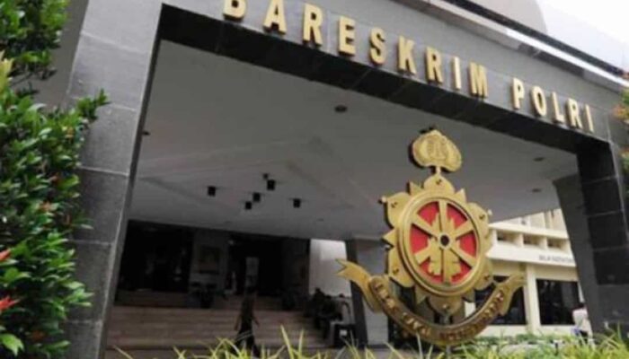 Bareskrim Sita 4 Boks Emas Batangan Terkait TPPU Rp25,8 Triliun