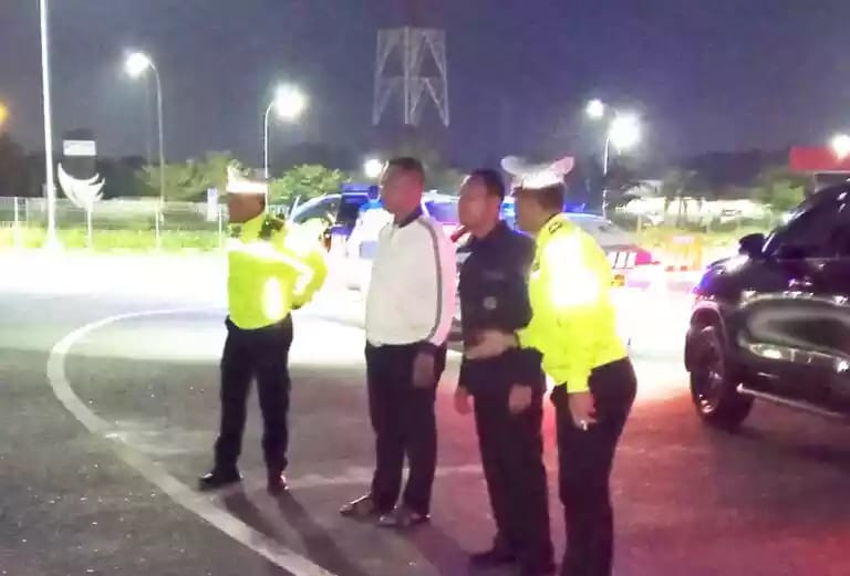 Cegah Gangguan Kamtibmas, Kapolres Batubara Pimpin Patroli Subuh