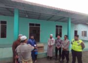 Indahnya Berbagi: Polres Tanjungbalai Bagikan Takjil ke Masjid-Masjid