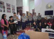 Wakapolres Tanjung Balai Bersama PJU dan Bhayangkari Melayat ke Rumah Duka Putra Kasat Tahti