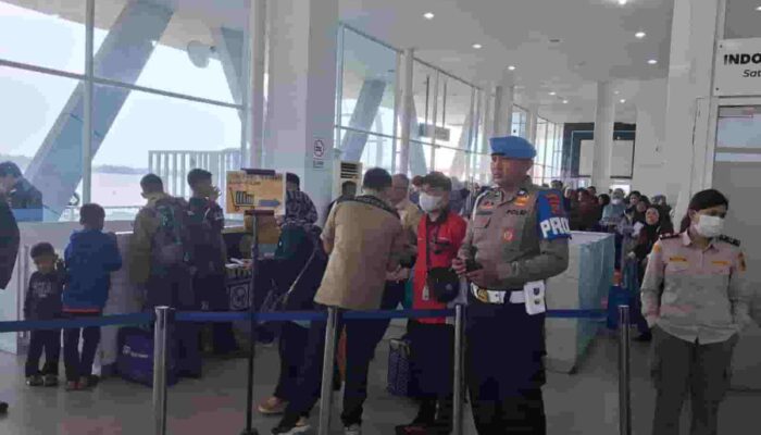 Polsek Teluk Nibung Kawal Ketat Kedatangan Penumpang Ferry di Pelabuhan Teluk Nibung