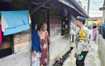 Bhabinkamtibmas Pematang Pasir Ingatkan Warga Waspada Hoaks dan Bahaya Kebakaran