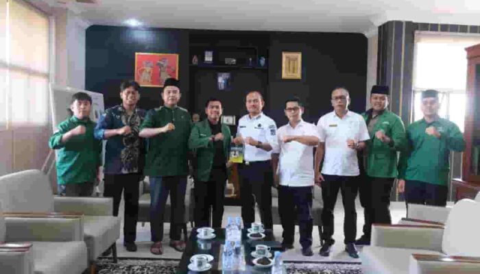 Terima Audiensi PC HIMMAH Kota Tanjungbalai, Wali Kota Mahyaruddin Dorong Kontribusi Nyata Wujudkan Tanjungbalai EMAS