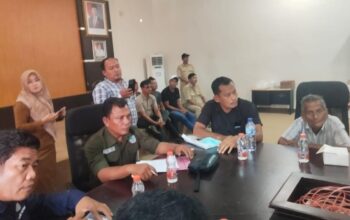 Arogan! Saat RDP Kades Gunung Rante Tidak Akui Joan Silalahi Warganya “Itu Bukan Warga Saya”