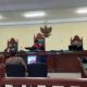 Sidang PKDRT Sherly Memanas, Ayah Terdakwa Tepuk Dada Tahan Kesedihan Dua Anaknya Babak Belur