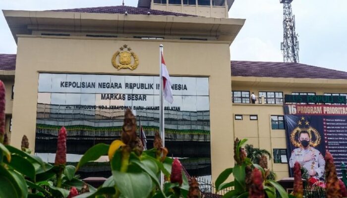 Kapolri Rotasi Sejumlah Pati Polri, Komjen R Z Panca Putra Jadi Kalemdiklat