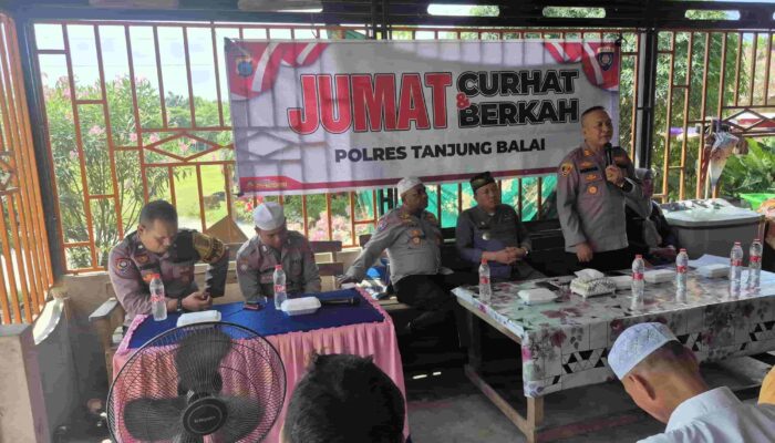 Dengar Langsung Keluhan Warga, Polsek Teluk Nibung Gelar “Jumat Curhat”