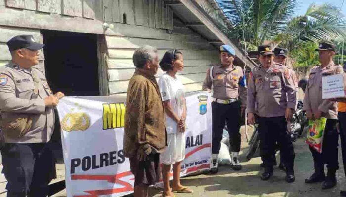 Polres Tanjung Balai Gelar “Minggu Kasih”, Salurkan Bantuan untuk Warga Kurang Mampu