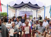 Kantor Pertanahan Kota Sibolga Serahkan Sertipikat Elektronik bagi Korban Banjir dan Longsor
