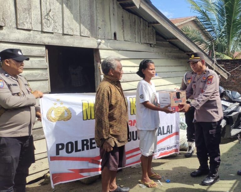 Polres Tanjung Balai Gelar “Minggu Kasih”, Salurkan Bantuan untuk Warga Kurang Mampu