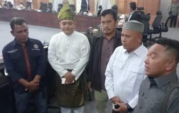 Rapat Paripurna Sahkan Pansus Plasma 20 Persen Areal Hak Guna Usaha Perkebunan