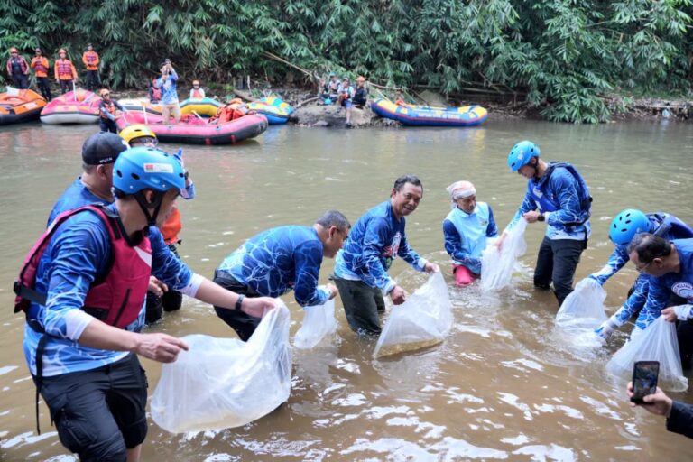 Wamen Ossy Ajak Masyarakat Muliakan Sungai, Sebut Sungai sebagai Akar Peradaban Bangsa