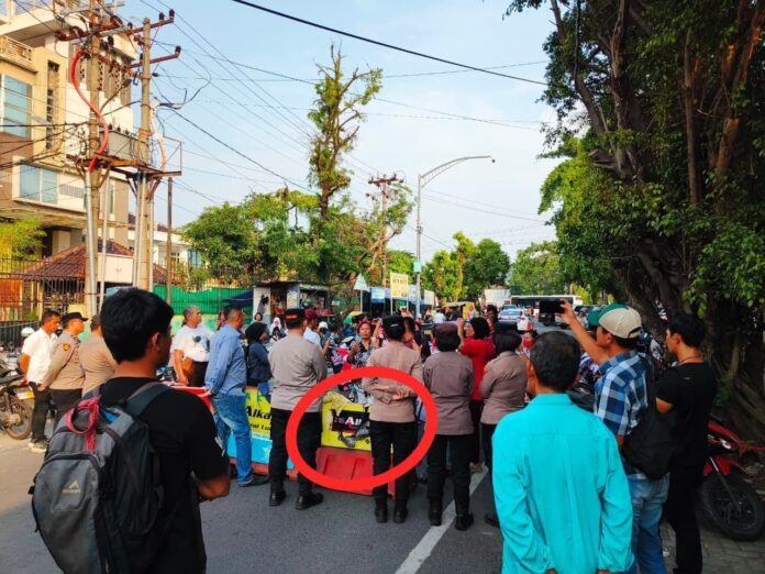 Demo di Polrestabes Medan, Massa Tuntut Evaluasi Kapolrestabes gegara Kasus Pencurian