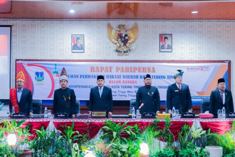 Peringatan Hari Jadi Ke-109 Kota Tebing Tinggi, Wali Kota Paparkan Capaian Strategis Hingga Serahkan Bantuan Pertanian
