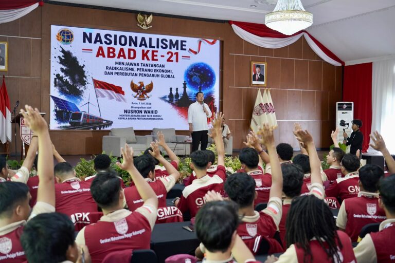 Menteri Nusron Ajak Mahasiswa Perkuat Nasionalisme untuk Wujudkan Bangsa yang Kuat