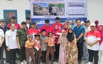 Bupati Asriluddin Tambunan Hadiri HUT RI ke-81 di Saentis, Ajak Pengusaha Gotong Royong Majukan Pendidikan
