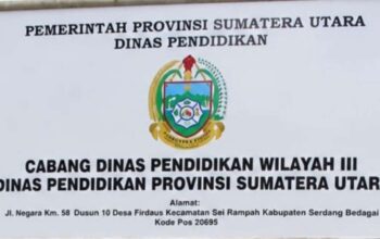 Foto Pribadi Guru SMAN 1 Tebing Tinggi Beredar, Cabdis Pendidikan Siapkan Pemeriksaan
