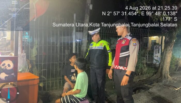 Sat Lantas Polres Tanjung Balai Patroli ‘Polantas Menyapa’, Pedagang Malam Merasa Lebih Aman