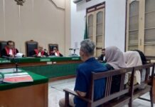 Dugaan Korupsi Dana BOS Rp513 Juta, Ketua Yayasan SMK Kesehatan Ganda Husada Dituntut 6 Tahun Penjara