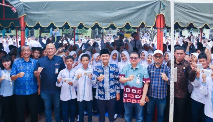 Peringati HIM, Wali Kota Tebing Tinggi Ajak Pelajar Budayakan Menabung Sejak Dini