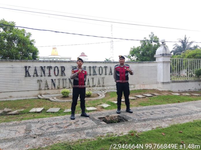 Jaga Kamtibmas Tetap Kondusif, Satsamapta Polres Tanjungbalai Intensifkan Patroli Kota
