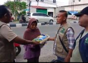 KSJ Santuni Kaum Dhuafa dan Pencari Barang Bekas di Jalan Letda Sujono Medan