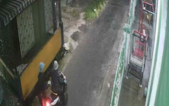Maling Spion Mobil Berkeliaran di Percut Sei Tuan, Aksi Terekam CCTV