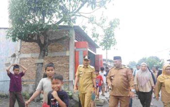 Dampingi Wali Kota Tinjau Jalan di Selat Tanjung Medan, Camat Datuk Bandar Timur Siap Kawal Pembangunan