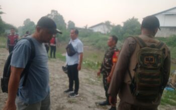 Babinsa Koramil 0201-06/MS Dampingi Polresta Medan Gerebek Lokasi Diduga Sarang Narkoba di Klambir V Lalang