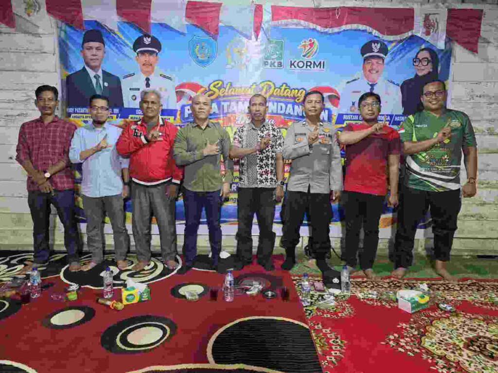 Meriahkan HUT ke-81 Labuhanbatu, Penry Patartua Nababan Buka Turnamen Trup Gembira