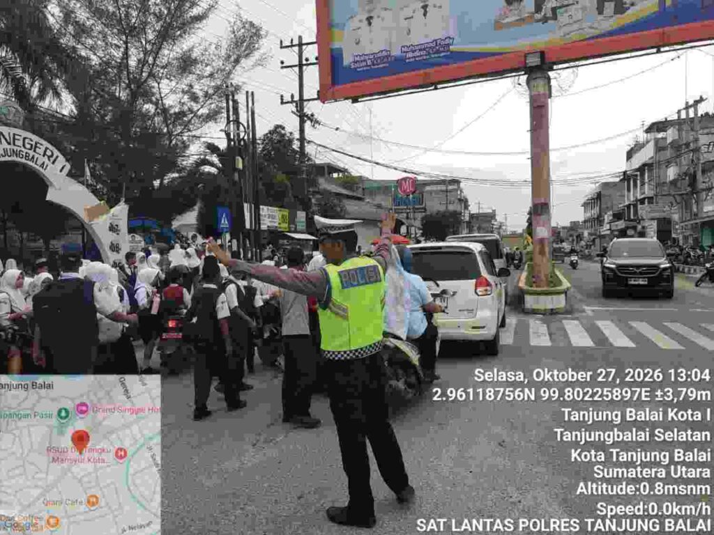 Ops Patuh Toba 2026, Sat Lantas Polres Tanjungbalai Amankan Arus Pulang Sekolah di Bundaran SMPN 1